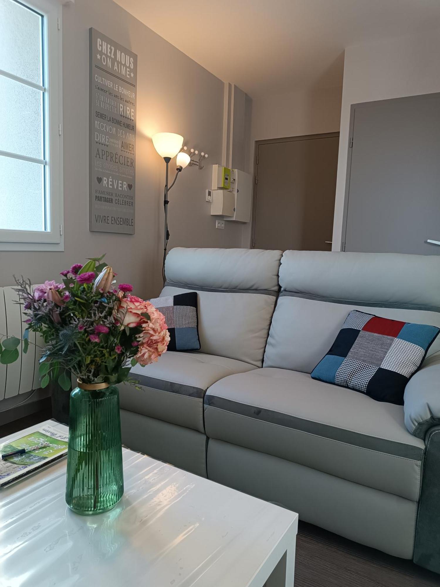 Gouville-sur-Mer Appartement Cosy Proche Mer מראה חיצוני תמונה